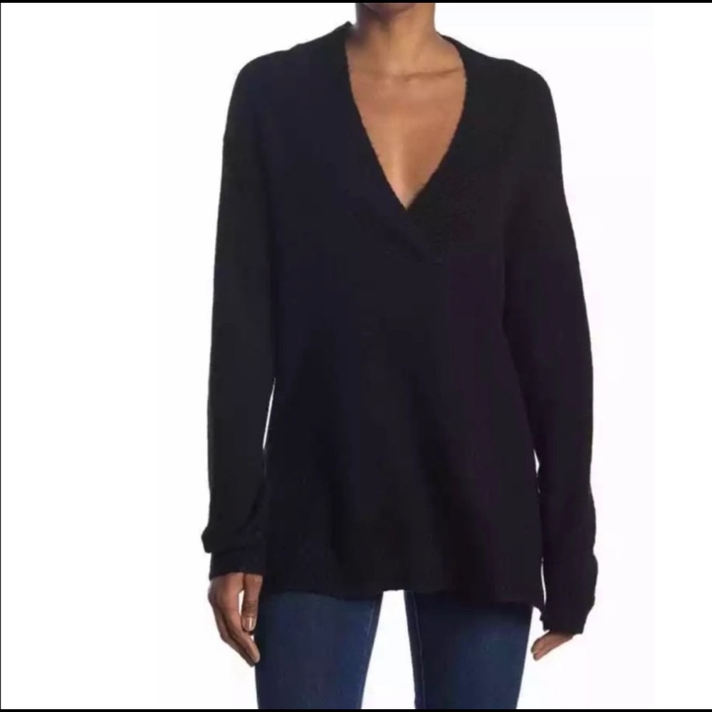 RDI Deep V Neck Blue Sweater SZ M